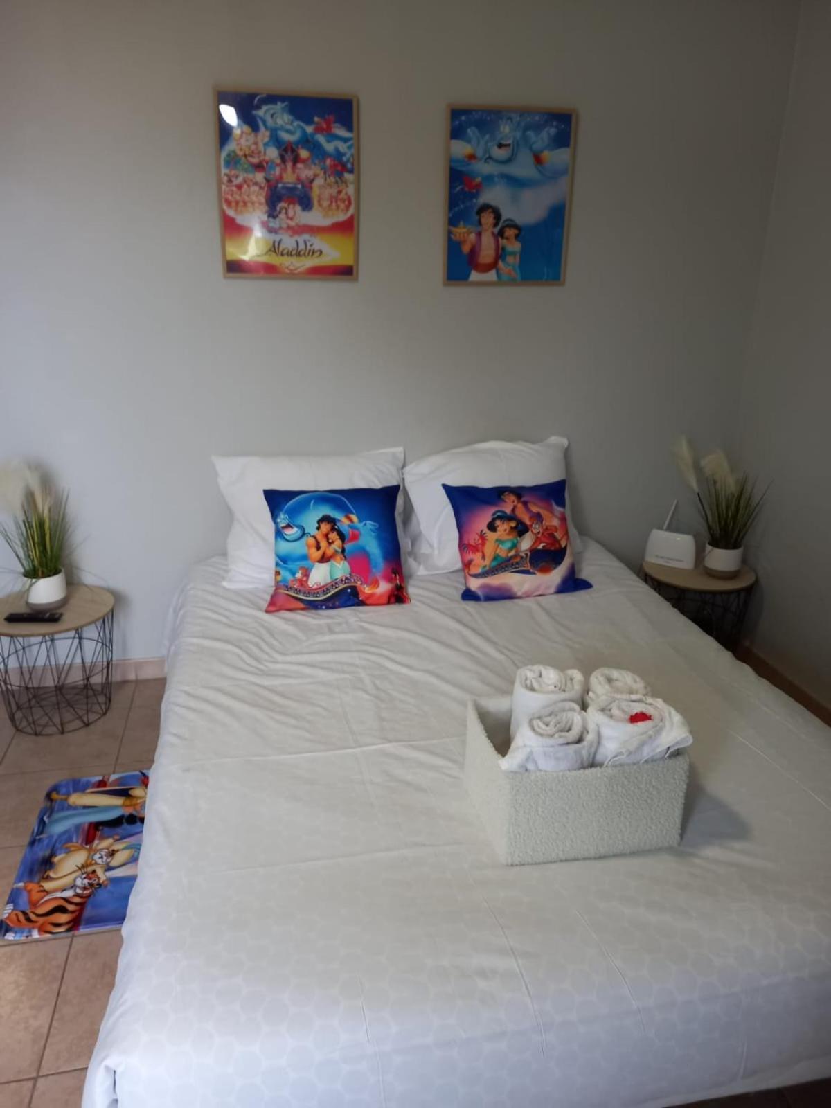 C101 Appartement Disneyland Montévrain Eksteriør billede